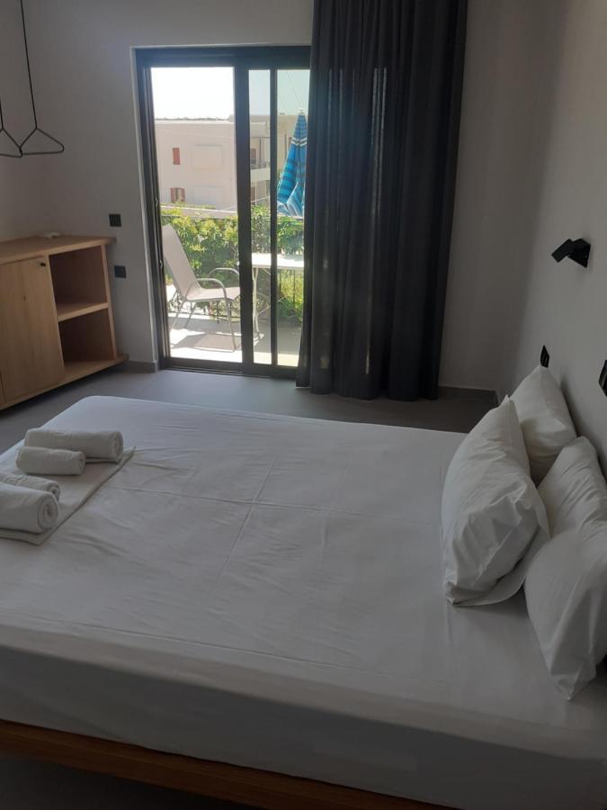 Galini Studios & Apartments-Adults Only ซูเยีย ภายนอก รูปภาพ