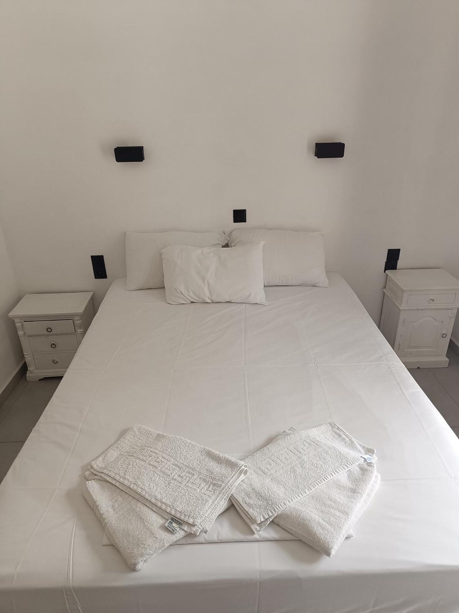 Galini Studios & Apartments-Adults Only ซูเยีย ภายนอก รูปภาพ
