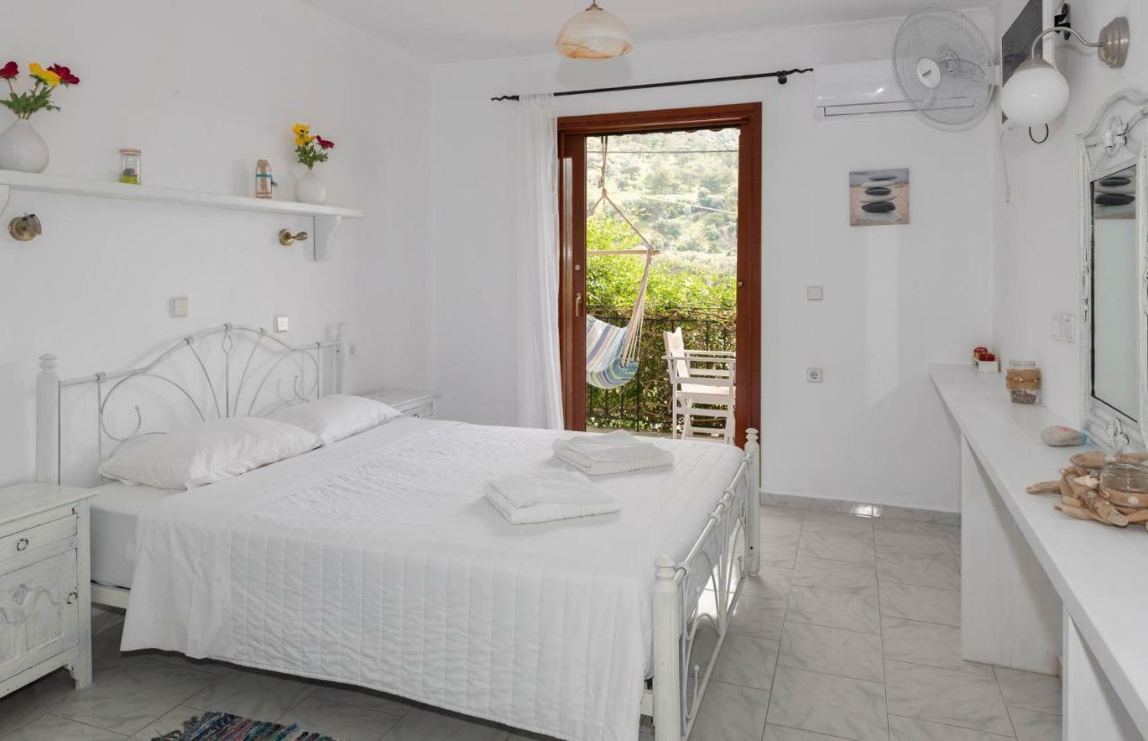 Galini Studios & Apartments-Adults Only ซูเยีย ภายนอก รูปภาพ